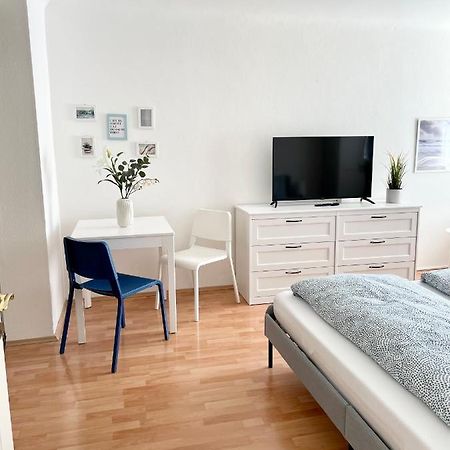 Cosy Apartment Near Schoenbrunn & Meidlinger Market Wien Exteriör bild